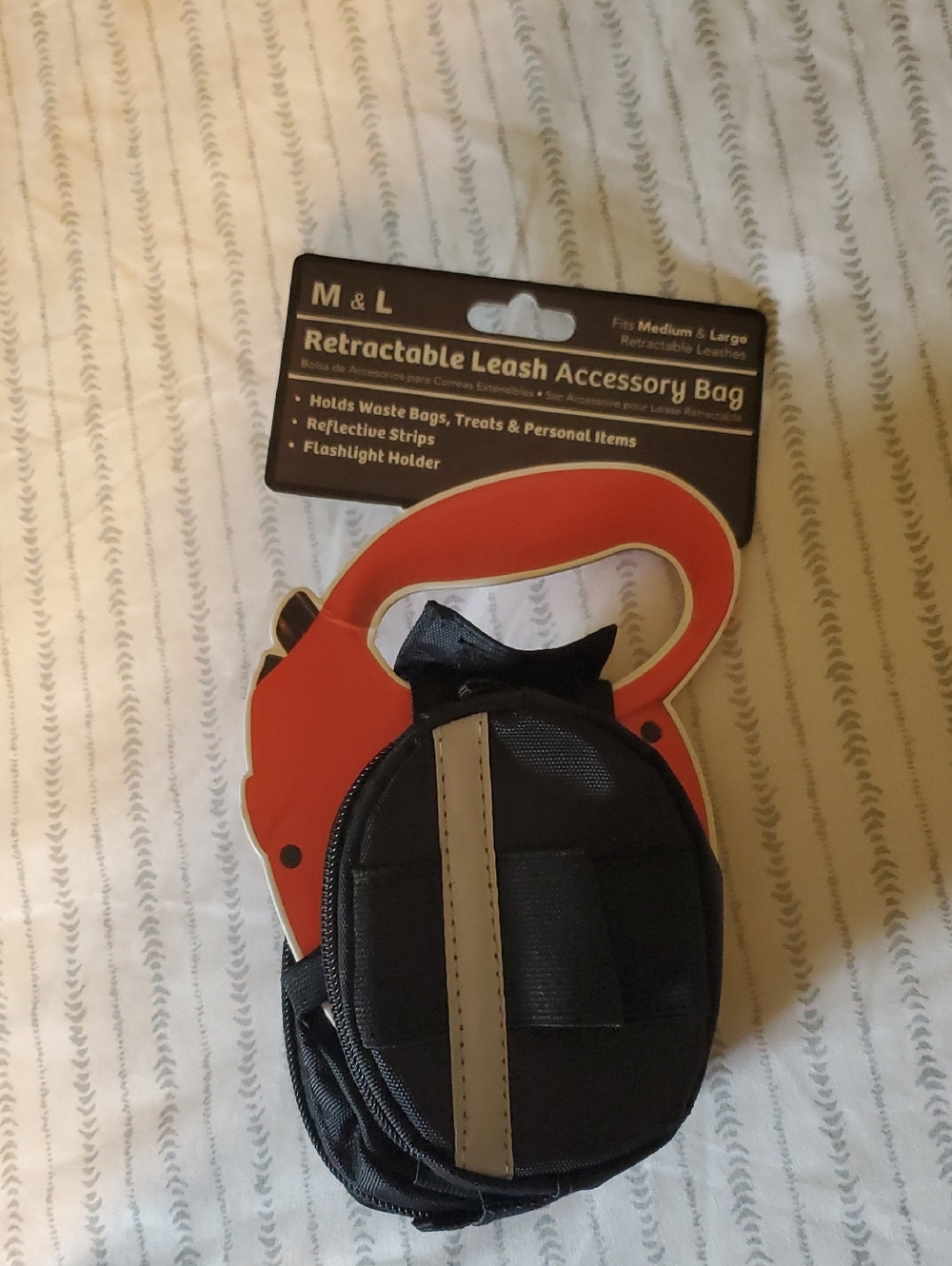 Retractable Leash Accessory Bag in Black with Reflective Strip